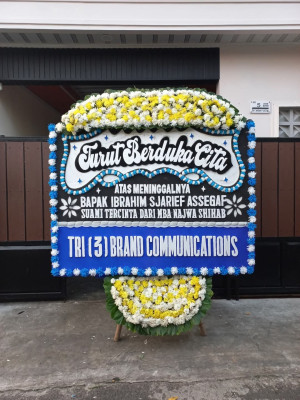Papan Bunga Duka di Beruntung Baru